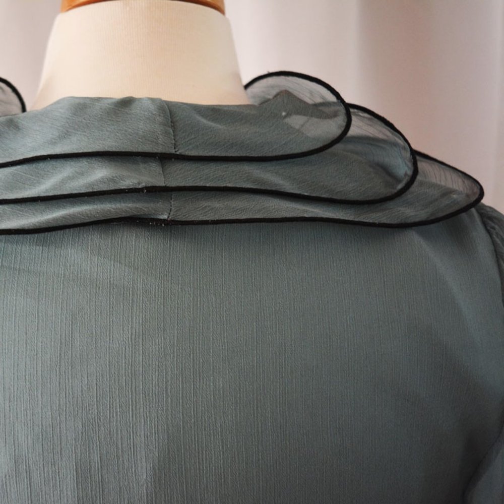 NWT Camille La Vie Teal Chiffon blouse w/ ruffles - Picture 12 of 13